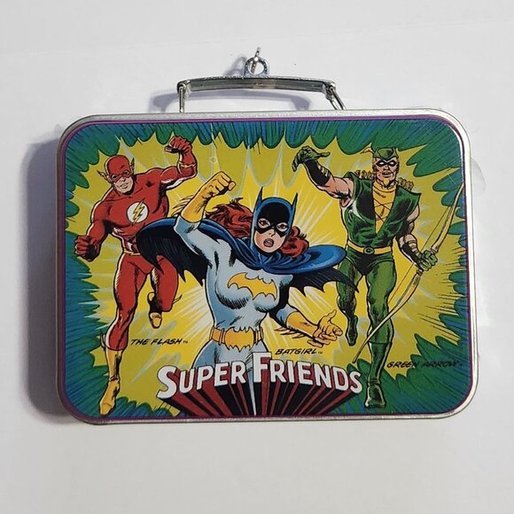NIB - Vintage 2-pc Hallmark Keepsake Ornament Super Friends Tin Lunchbox  - 2000 - Picture 2 of 13